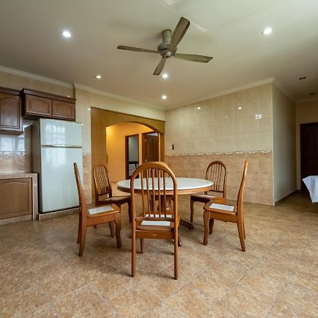 Mk Homestay Wakaf Che Yeh With Bathtub - Max 14 Pax Kota Bharu Eksteriør bilde